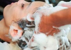 头发出油厉害怎么办